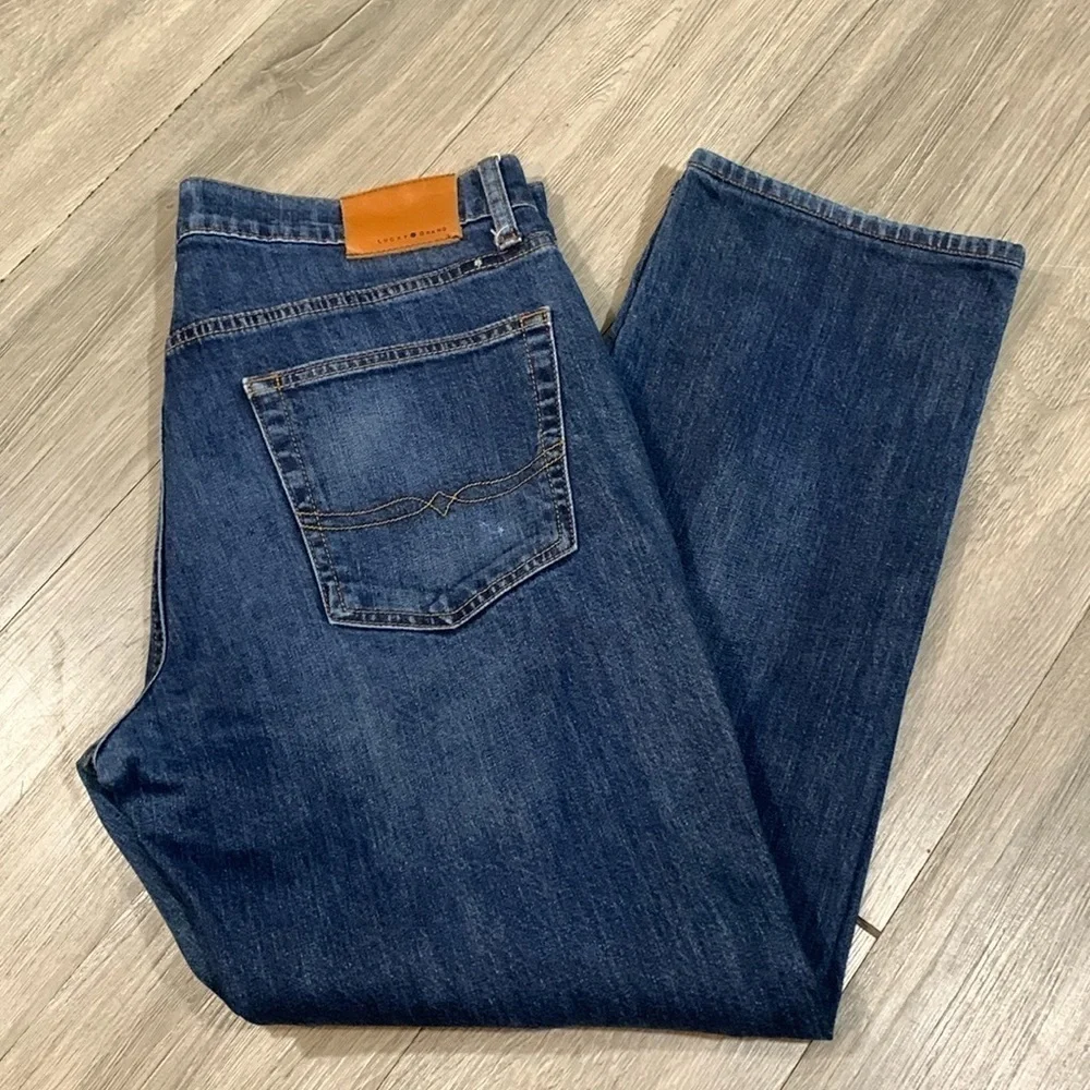Lucky‎ Brand 221 Original Straight Medium Wash Jeans size 33
